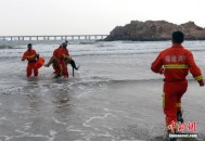 演员被海浪卷走身亡,演员被海浪卷走身亡的是谁