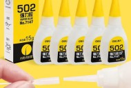 502胶水会致烫伤,502胶水怕不怕热水？