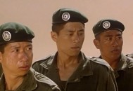 士兵在洛杉矶睡地板,有一部蛇变龙电影叫什么？
