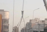救护车与私家车相撞,救护车与私家车相撞侧翻 医院回应