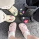 洞洞鞋卖不动了,网上买了双crocs洞洞鞋，到货试穿后发现小了半码-1码的样子，有什么办法可以撑大啊？