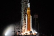 NASA登月被质疑,nasa登月火箭发射成功了吗？