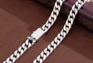 男子吞下14万元项链,男子吞下14万元项链视频