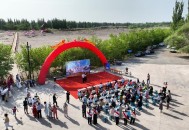 吐鲁番沙疗养生走红,去吐鲁番沙疗吃住一条龙吗？