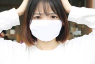被陌生同事砸头毁容,被人不小心砸到头如何索赔