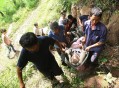 外婆救外孙双双溺亡,外婆带外孙女在自家水潭溺水身亡,孩子的父亲要告,外婆要承担责任吗？