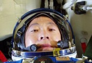 这就是中国军人,中国航天员为什么都是军人，而不是博士、科学家等科研人员？