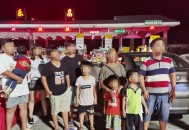 学校让幼童挡车护学,学校让幼童挡车护学怎么办