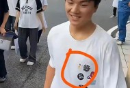 男生带妈妈遗照高考,沧海中的李山魁是在第几集死的？