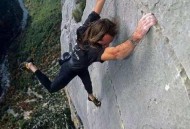 香港游玩坠崖身亡,反贪风暴陈智才扮演者？