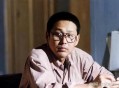 陈道明头发全白了,64岁的陈道明头发白了，72岁的郑少秋秃了，娱乐圈还有冻龄男神吗？
