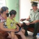 家长不在家娃被抽血,派出所办户口都要采血吗？