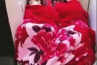 坐卧铺嫌同车人脚臭,火车卧铺遇见脚臭的怎么办？