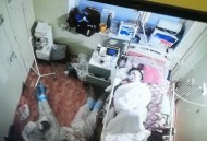 士兵在洛杉矶睡地板,一部电影，男女主人公：莎拉，伊森。有龙！好像是一群怪物到一城市来找那女孩？