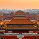 台北故宫与美国合作,相比较外国的传奇建筑，为什么我们的传奇建筑紫禁城那么矮呢？