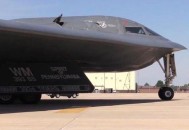 美第2架B-21轰炸机,如何评价美国空军最新一代B-21战略轰炸机？