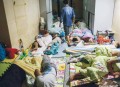 车站为过夜者供床位,icu陪护人员怎么过夜？