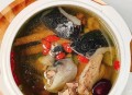喝祖传秘方汤后身亡,女子买8粒“祖传秘方”，丈夫吃4粒身亡，如何才能辨别真假药？
