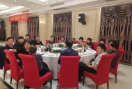 政府食堂国庆开放,中秋国庆公司聚餐通知怎么写？