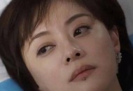 孙俪唇下痣没了,孙俪唇下的是唇钉吗？