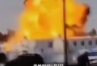 乌政府大楼遭俄袭击,