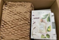 滨崎步孩子爸身份,22岁的女生用什么品牌的香水适合？