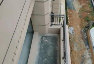 一地下室惊现大鱼池,地下室中包含消防水池吗？