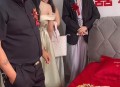 男子娶13岁新娘被捕,13岁新郎迎娶16岁新娘