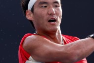 男单止步大满贯首轮,世界第一个获得网球男单大满贯的世界？