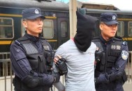 银行遭劫匪抢30余万,英国银行大劫案的真相是什么？能说具体点吗？