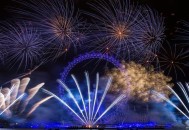 乌跨年夜袭击俄平民,2022上海跨年去哪？