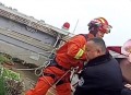桂林通报小学生坠楼,如何看待桂林一男子因感情问题欲跳楼轻生？