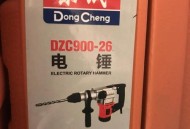老人网购花200万,100块左右的电锤可以用吗？