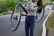 骑万元公路车送外卖,28岁女子骑万元公路车送外卖