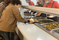 听食堂阿姨演讲哭了,听食堂阿姨演讲哭了视频
