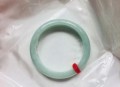 翡翠手镯弄丢只赔60,60多克的翡翠玉镯贵吗？