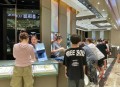 香港金店迎排队潮,香港金店四大品牌区别？