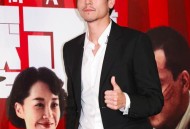 彭于晏方否认恋情,和彭于晏传绯闻的张磊是谁？看完可能被圈粉？
