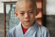 传释永信方丈被带走,少林寺方丈释永信和王宝强什么关系？