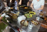 把烧烤摆到英国街头,英国皇室礼仪，如吃饭，行礼？