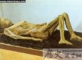 失踪4年变成干尸,罗布泊尸体为什么头是黑的？