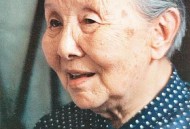 中国:不接受 不承认,在一起3个月。亲吻。拥抱牵手。却不承认我是男朋友，我向她表白，不拒绝不接受？