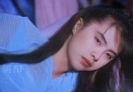 女孩被父亲藏匿7年,王祖贤演过那些双胞胎电影？