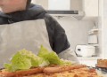 小孩哥一身腱子肉,小小年纪一身腱子肉