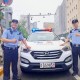 考生排队摸985车牌,在高中学艺术好吗？