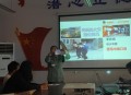 00后女生陪父亲掏粪,为何李明博在拘留所里手扶墙，回家后就精神焕发？