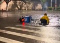 外卖员触电身亡,外卖员触电身亡视频
