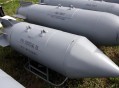 美军巨型钻地弹测试,美国巨型钻地弹