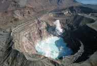 火山喷发灰柱1万米,火山喷发灰柱1万米高