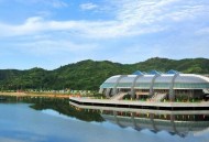 景点限时拍照30秒,庆武当山高铁开通，太极湖景区限时优惠, 你怎么看？